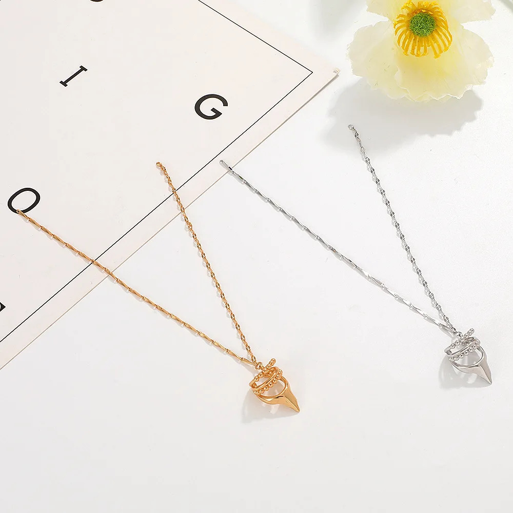 1 PC Long Tassel Gold Color Ear Cuffs Non Perforated Elf Clip Earrings Cartilage For Women Selling Jewelry 240906