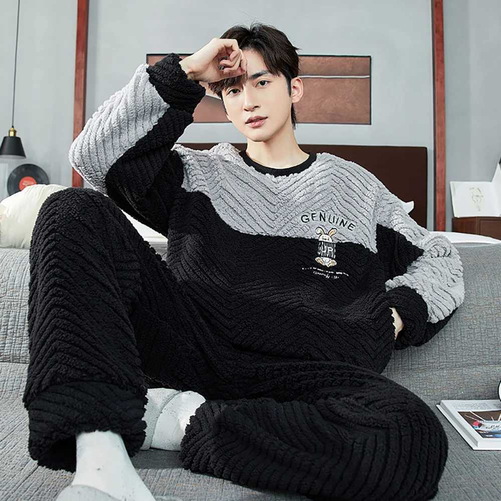Winter Thicken Flannel Sleepwear for Sleeping Mens Pajamas Set Korean Style Cartoon Pajama Warm Loose Comfortable pijama hombre Y240913