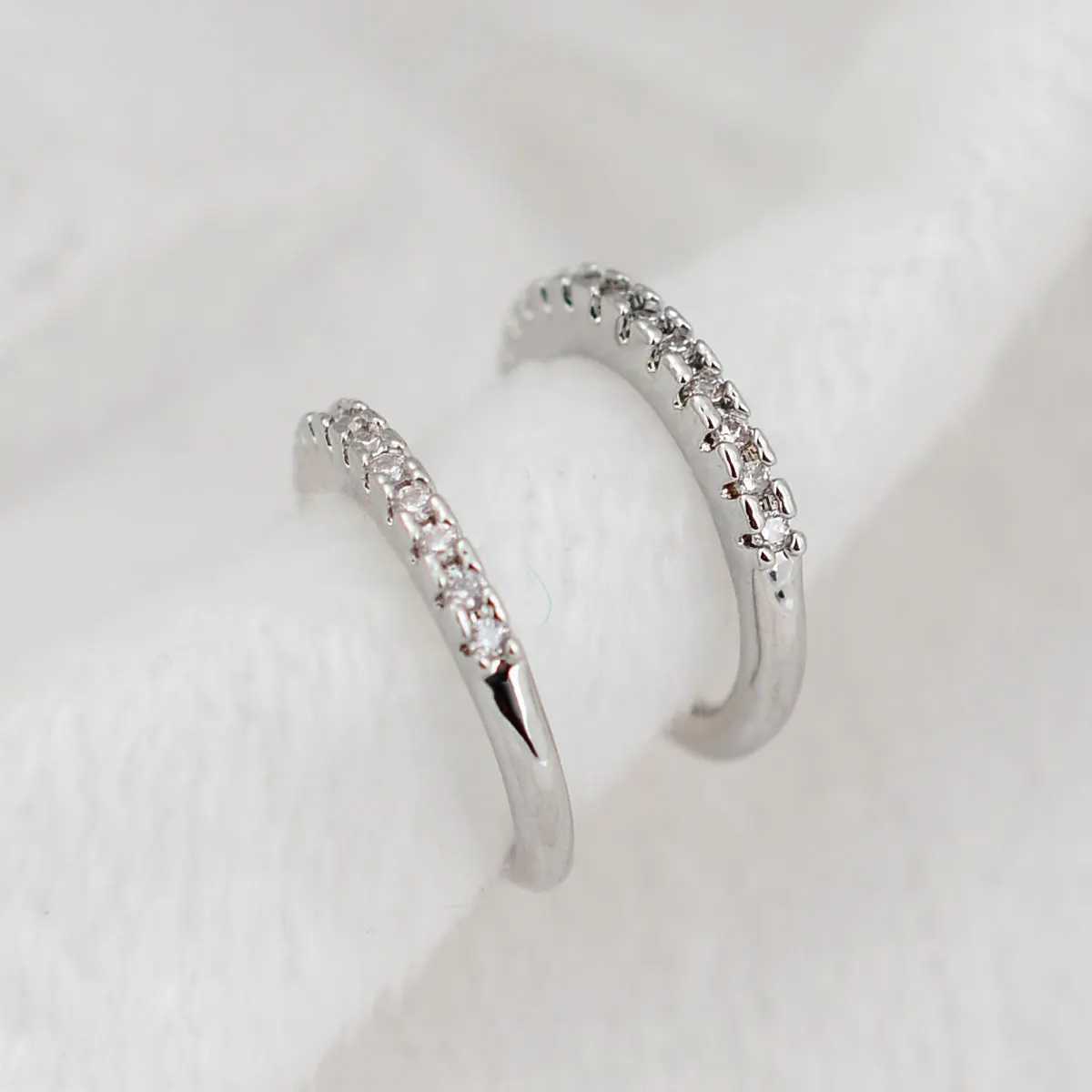 2 PCS/Bag Simple Earcuff Clip on Earrings for Girl CZ Ear Cuff Non Pierced Earring No Without Hole Women Cartilage EarringsX240913