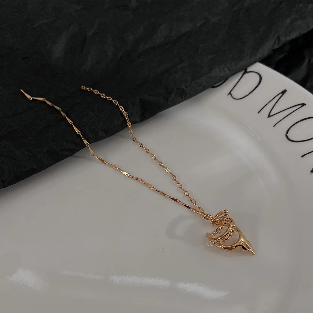 1 PC Long Tassel Gold Color Ear Cuffs Non Perforated Elf Clip Earrings Cartilage For Women Selling Jewelry 240906