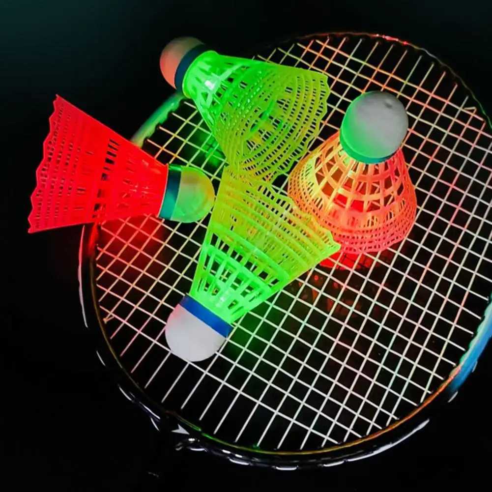 Badminton Balls Set Badminton Colorful Led Badminton Shuttlecocks Set for Indoor/outdoor Sports Activities Nylon for Children Y240912