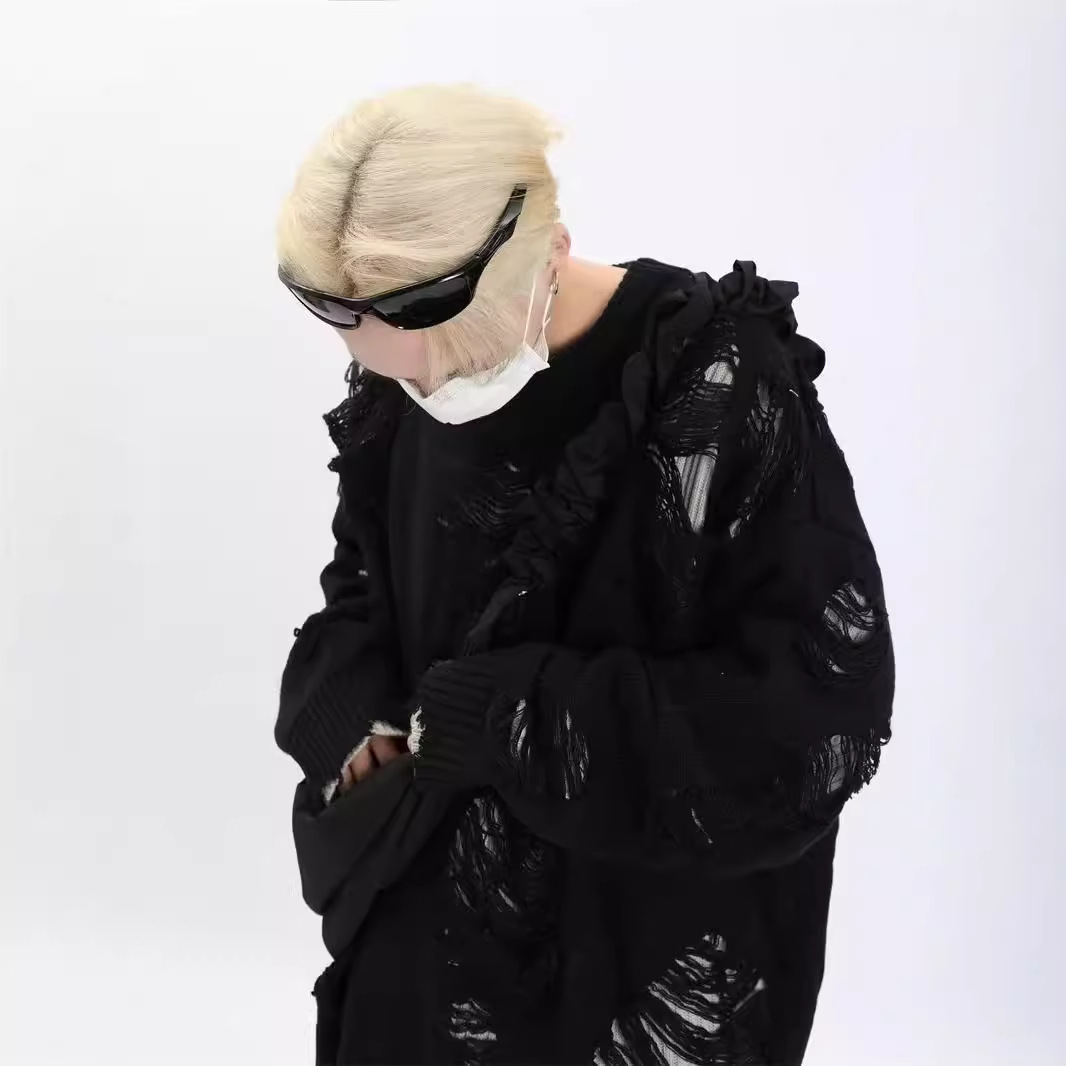 Halloween Men Sweaters Shabby style Fake two sweaters for men in winter thick and perforated trendy knitted sweater lazy style Mens crew neck sweater