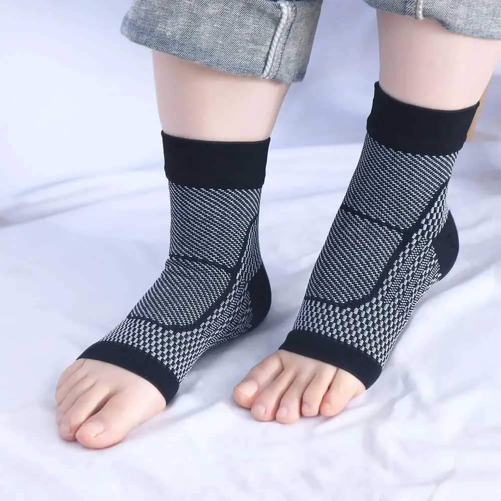 Support Heel Spur Pain Sprained Swollen Reduces Swelling Ankle Foot Support Compression Sleeve Ankle Brace Compression Socks Y240913