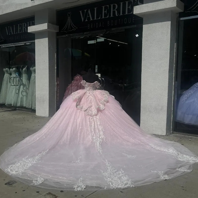 Pink Shiny Quinceanera Dresses Ball Gown Off The Shoulder Applique Beading Crystals Tull Corset Sweet 16 Dress Vestido De 15 Anos