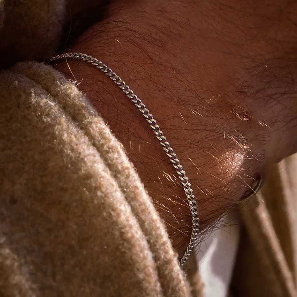 men jewelry Titanium Bracelet Fashion Trend of New Personalized Cuban chain Bracelet Waterproof does not lose color AccessorieX240913