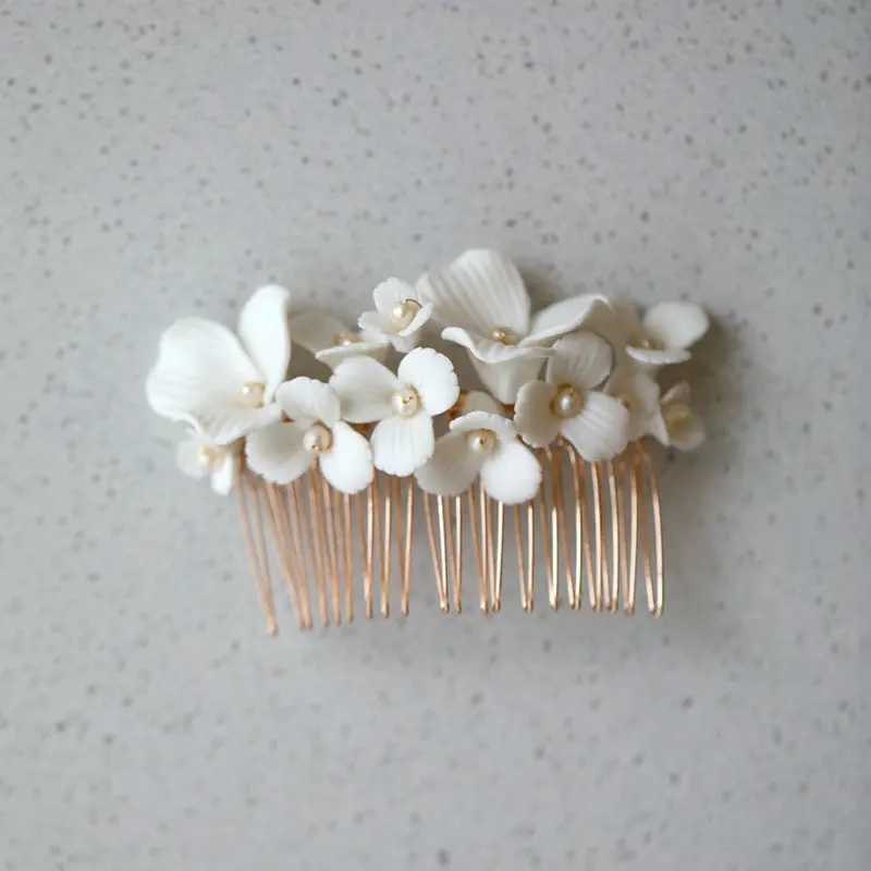 Handmade Ceramic Flower Bridal Hair Comb Gorgeous Pearl Wedding Hair Accessories Women HeadpiecesX240913