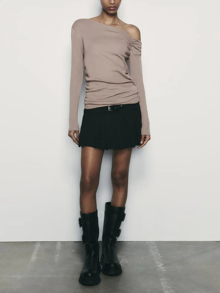 TRAF Womens Asymmetric Slant Neck Ultra Thin Top Temperature Sexy One Shoulder Folded Long Sleeve Tshirt Spicy and Unique Dress 240913