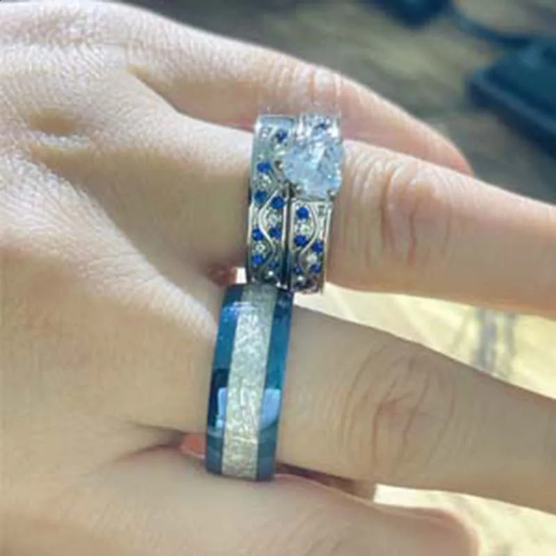 Fashionable romantic couple ring fashionable womens heart-shaped zircon ring set mens blue stainless steel ring wedding jewelry gift 240912