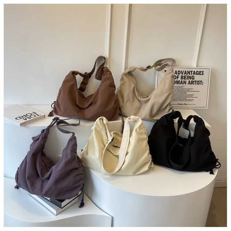 Large Capacity Canvas Shoulder Bag for Women College Student Book Fashion Travel Shopping Crossbody School Messenger 240913