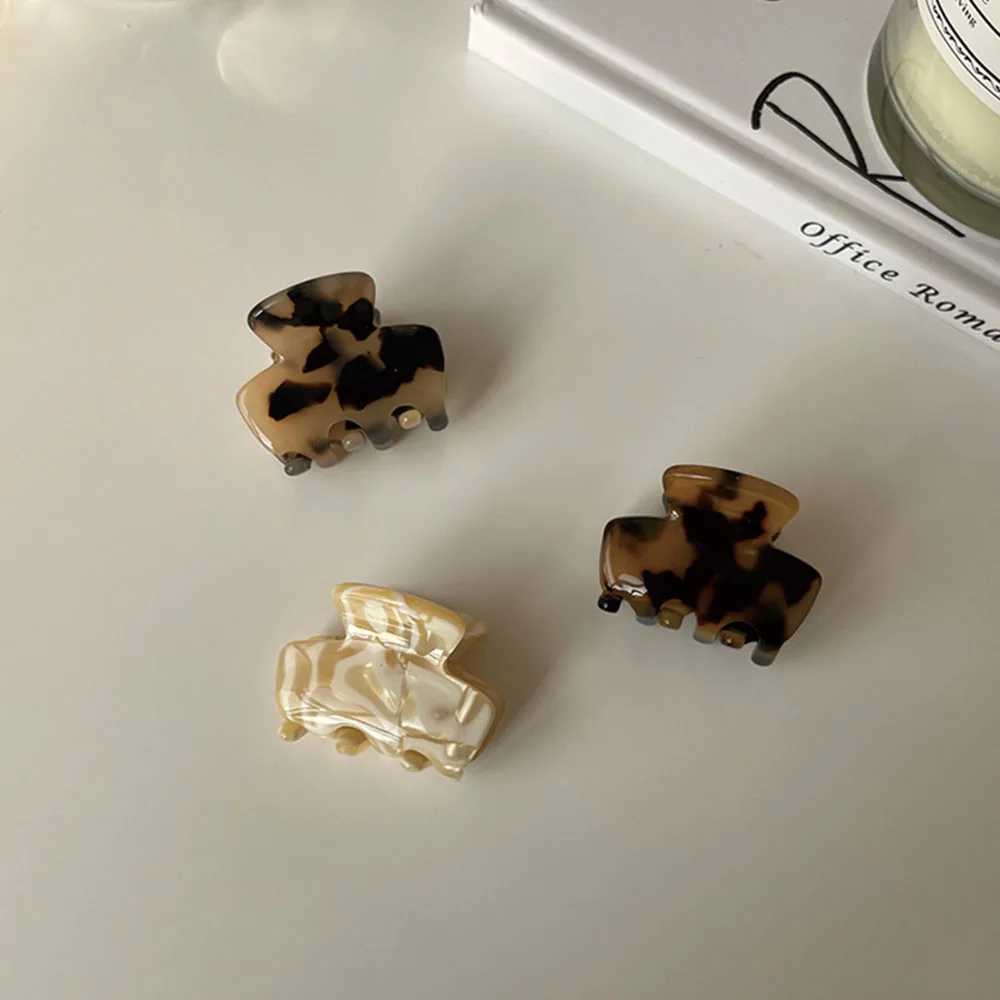 Sweet Mini Acetate Hair Clip for Women Girls Hair Claw Chic Barrettes Crab Hairpins Styling Claw Clips Fashion Hair AccessoriesX2409