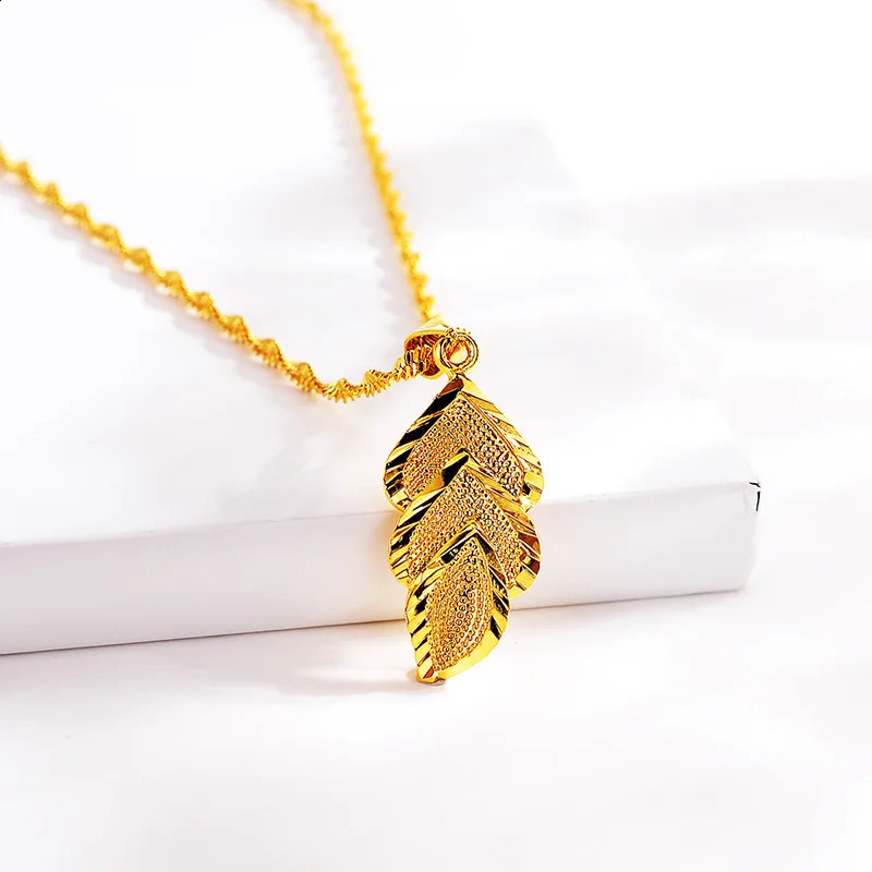 Home>Products>Jewelry>Gold Bead Pendant>Love Pendant>Womens Necklace 240912