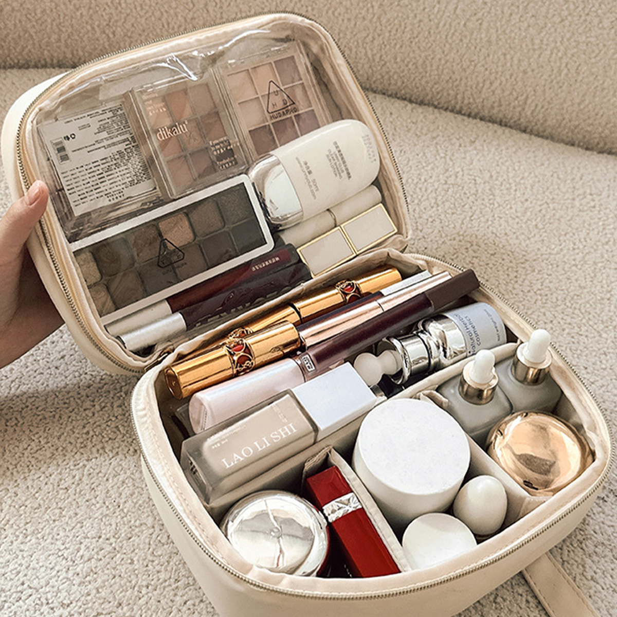 Makeup bag Large capacity portable makeup bag with three-dimensional partition new portable travel toiletry bag high-end cosmetic storage bag