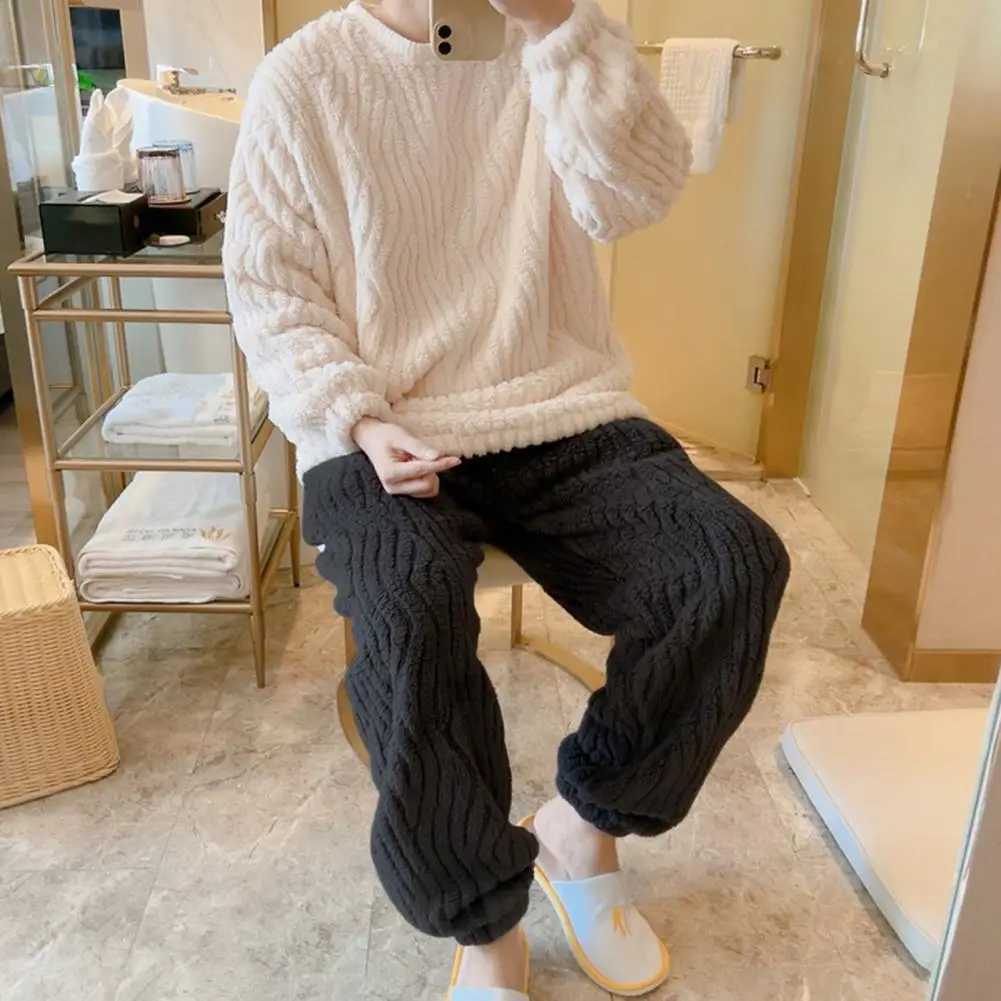 Men Pajama Pants Set Flannel Soft Solid Color Round Neck Top Pants Suit Touch Comfortable Long Sleeve Pullover Pajama Set Y240913