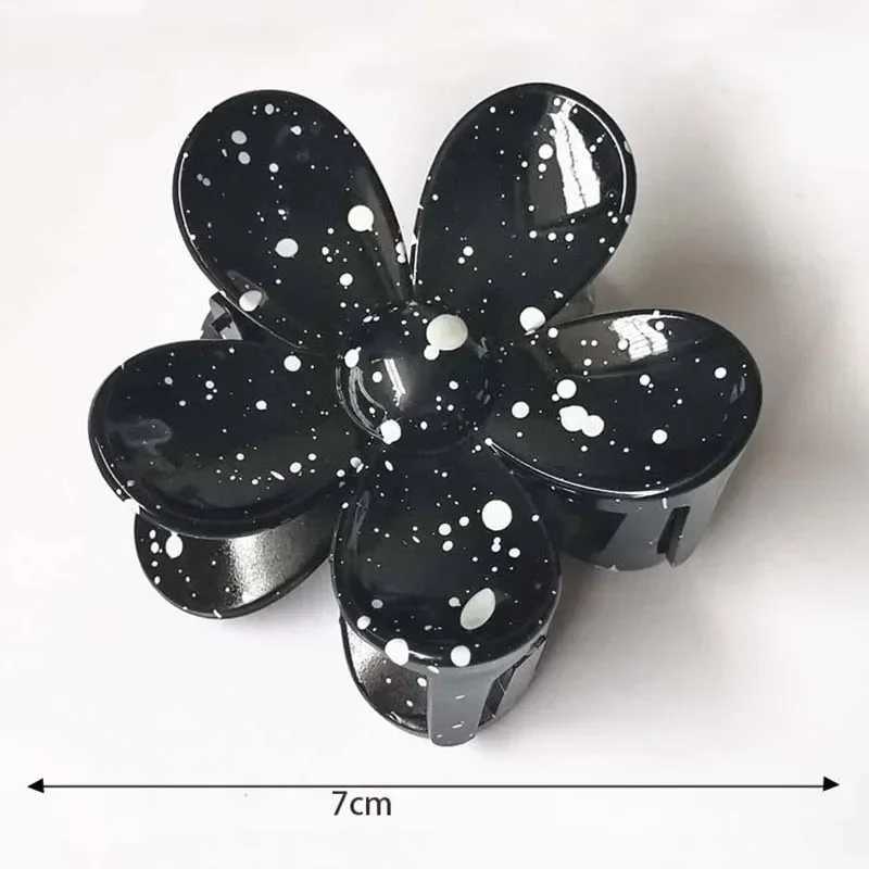 ncmama Korea Flower Shape Hair Claw Clips Women Sweet Girls Solid Crab Hair Claws Ponytail Hairpin Barrette Headwear AccessoriesX240912