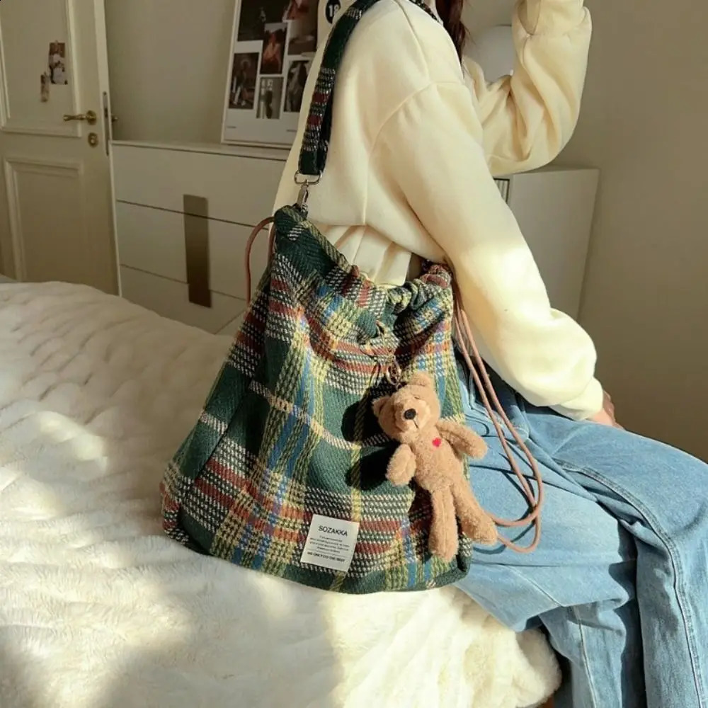 Korean style checkered drawstring bag large capacity Harajuku flat drawstring backpack aesthetic hiking Y2k backpack 240912