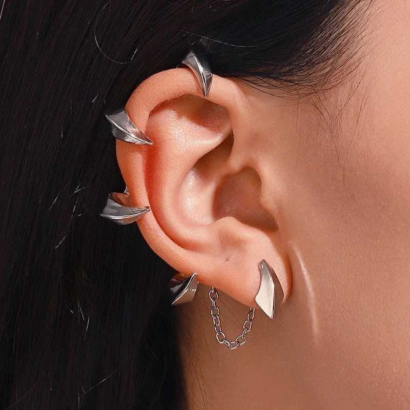 Gothic Punk Devil Claw Ear Cuffs Earring for Women Rock Hip Hop Jewelry Goth Punk Earrings Piercing Ear AccessoriesX240913
