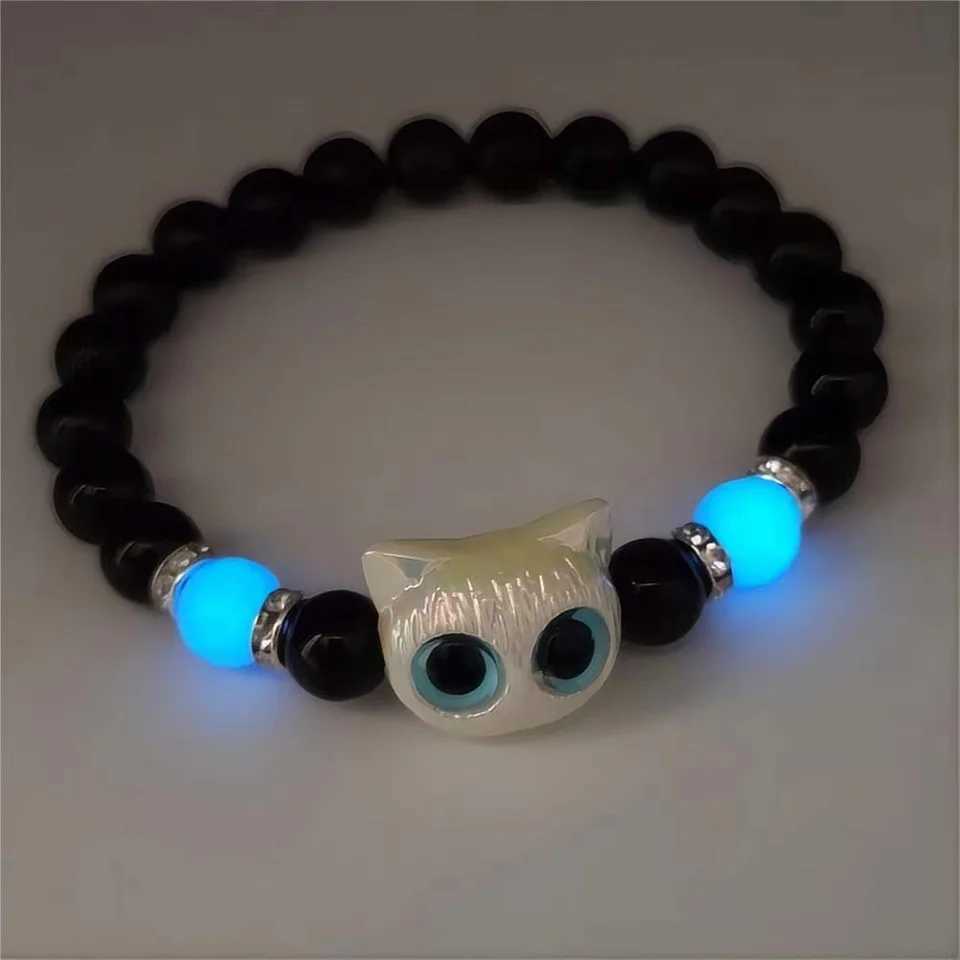 Cute Big eyed Cat Bracelet Night Light Bracelet Womens Pendant Beaded Bracelet Friendship Couple Bracelet Jewelry Gift W240913