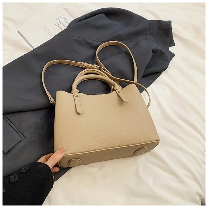 YOUDEYISI Premium Texture Handbag Womens Fashion Leisure Messenger 240910