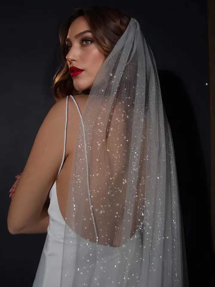 Long Sparkling Bridal Veil Luxury Shine Wedding Veil in Golden Hues with Sequins Cathedral Length Golden Veils with Comb V101X240913