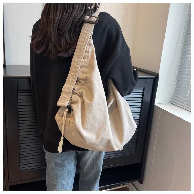 Large Capacity Canvas Shoulder Bag for Women College Student Book Fashion Travel Shopping Crossbody School Messenger 240913