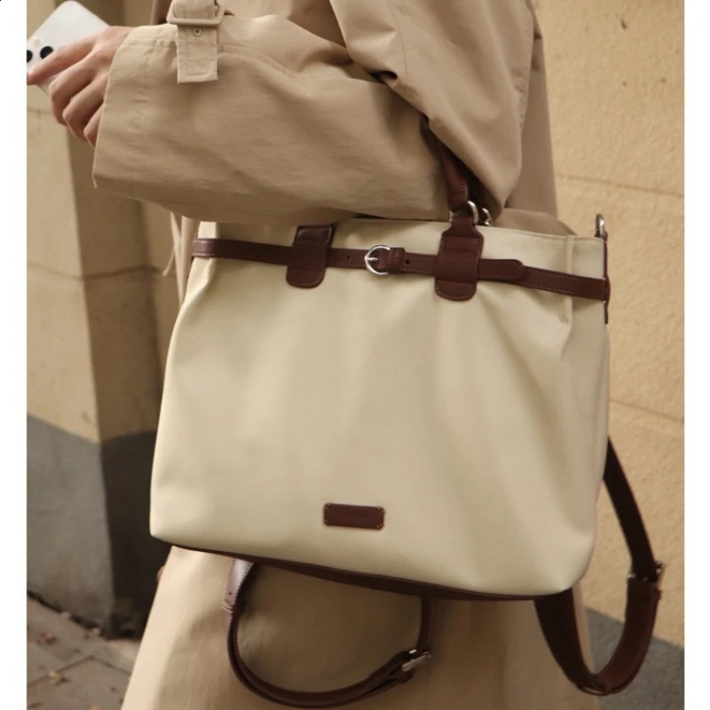 Korean style nylon large bag laptop bag 13 inch Mac backpack Communicating large capacity Crossbody handbag 240912