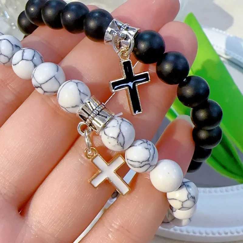 Couple Charm Natural Stone Bracelet Cross Black Lava Matte Bead Bracelet Handmade Mens Prayer Fitness Chain Jewelry Gift W240913
