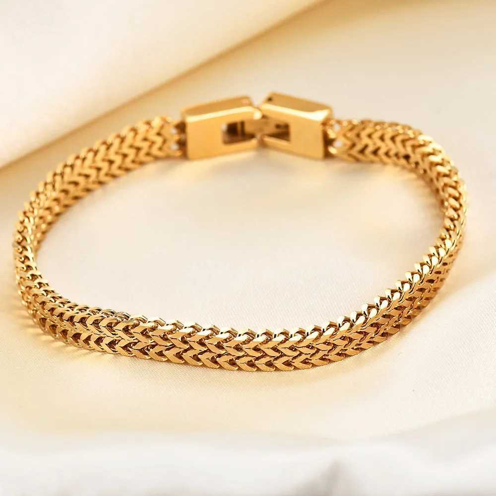 Fashion jewelry trendy mens hip-hop RapCap stainless steel 6MM keel snake chain bracelet mens fashion titanium steel braceletX240913