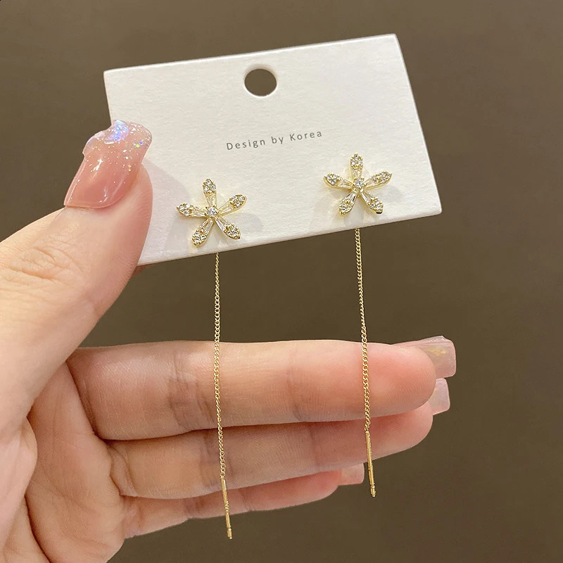 S925 Silver Needle Microinlaid Zircon Flower Ear Line Exquisite Light High Quality Drop Earring Star Jewelry Gifts 240906