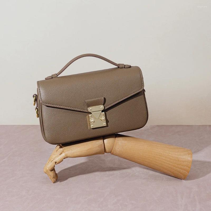 3 Totes Autumn/winter Fashionable Square Headlayer Cow Leather Sense Vintage Shoulder Commute Versatile Handbag Crossbody Bag 4