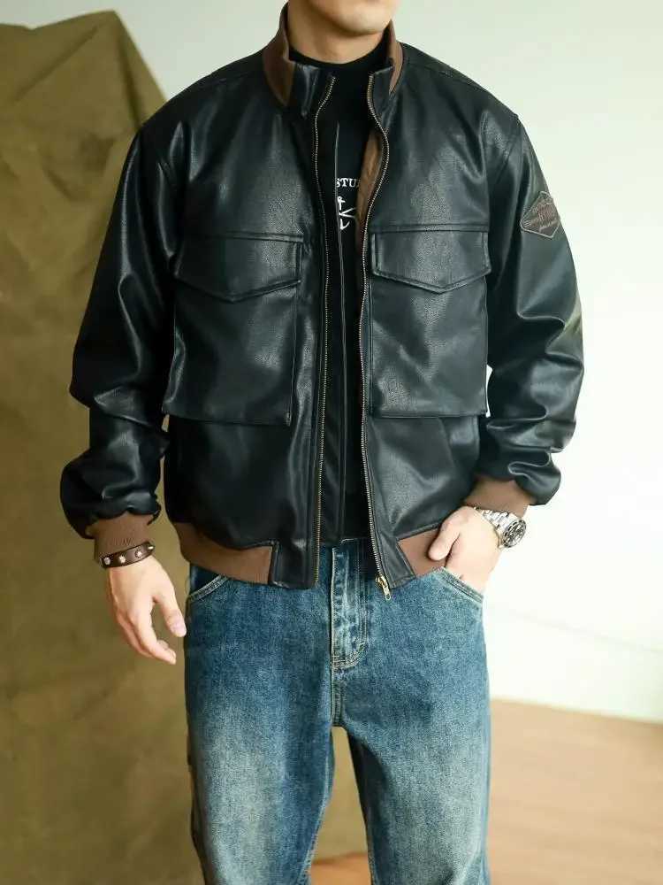New Mens Leather Jacket American Retro Military Style Leather Jacket Bomber Jacket Fashion Versatile Temperament Fitted CoatX240913
