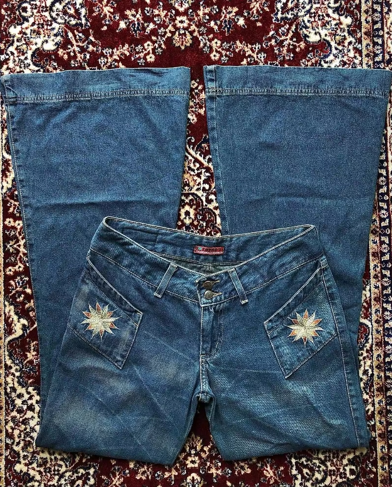 Y2K Fashion Trend New Blue Flower Embroidered Baggy Bell Bottoms Women Street Vintage Hip Hop Popular Casual High Waisted Jeans