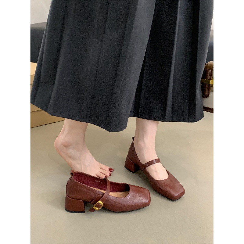 French Retro Square Toe Shallow Slip-On Women's Shoes, Spring and Autumn Evening Temperament Fairy Thick Heels, Small Leather Shoes