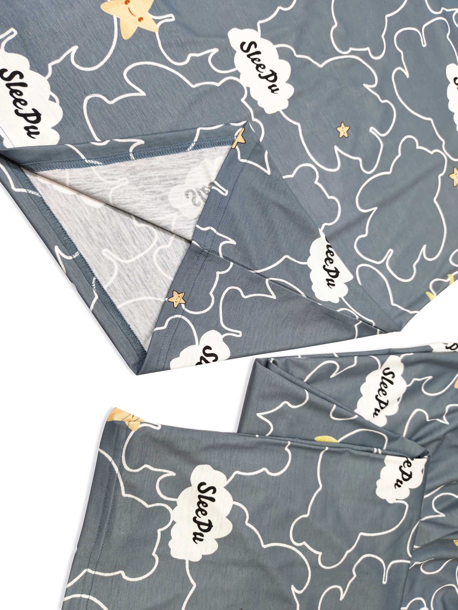 Mens Fashion Lazy Casual Style Pajamas Cartoon Full Flower Pattern Home Furnishing Set Long sleeved Pants Two piece Set for Men Y240913