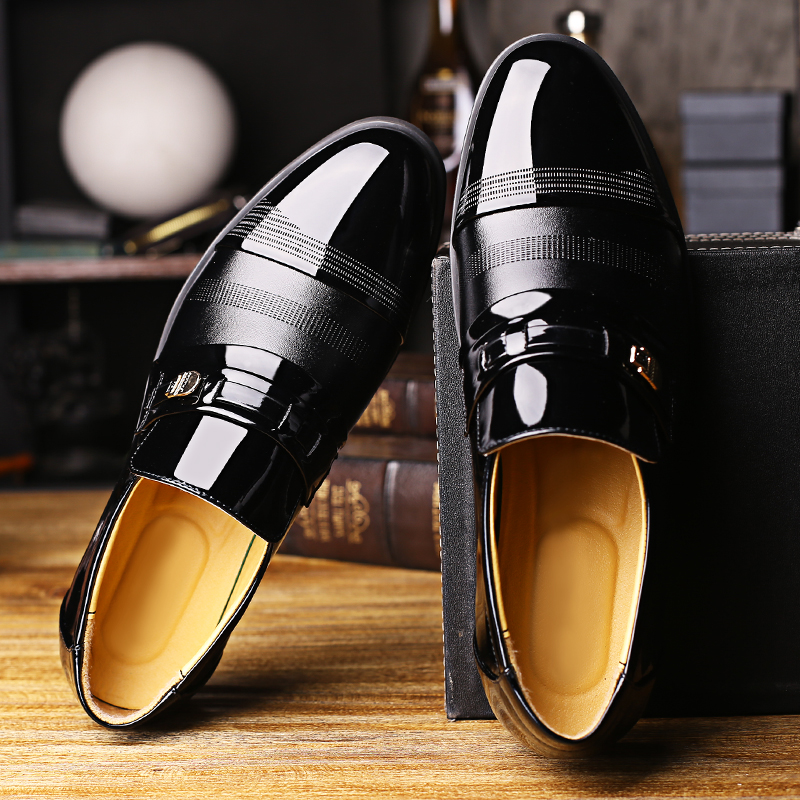 Man Flat/6cm Dress Elevator Shoes Patent Leather Formal Pointed Business Shoes Men Oxfords Suit Shoes Height Increasing Loafers