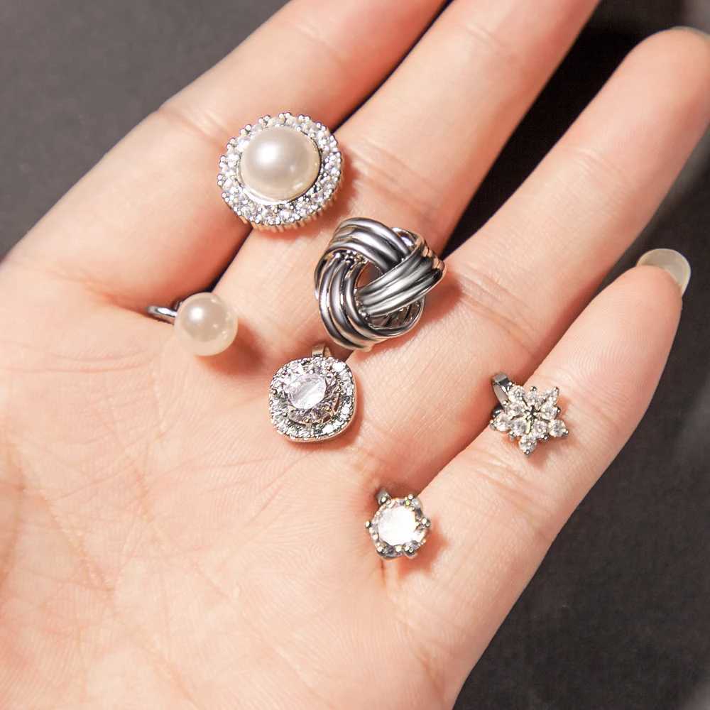 2PCS Stainless Butterfly Heart Ear Buckle Korean Style Simulated Pearl Clip On Earring Stud Cz Non Pierced Earrings For WomenX240913