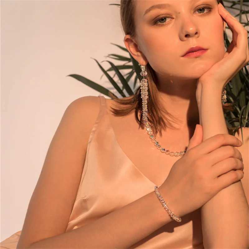 Sparkling colored crystal bead bracelet for women fashionable handmade adjustable braided rope chain bracelet for women party jewelry gift W240913