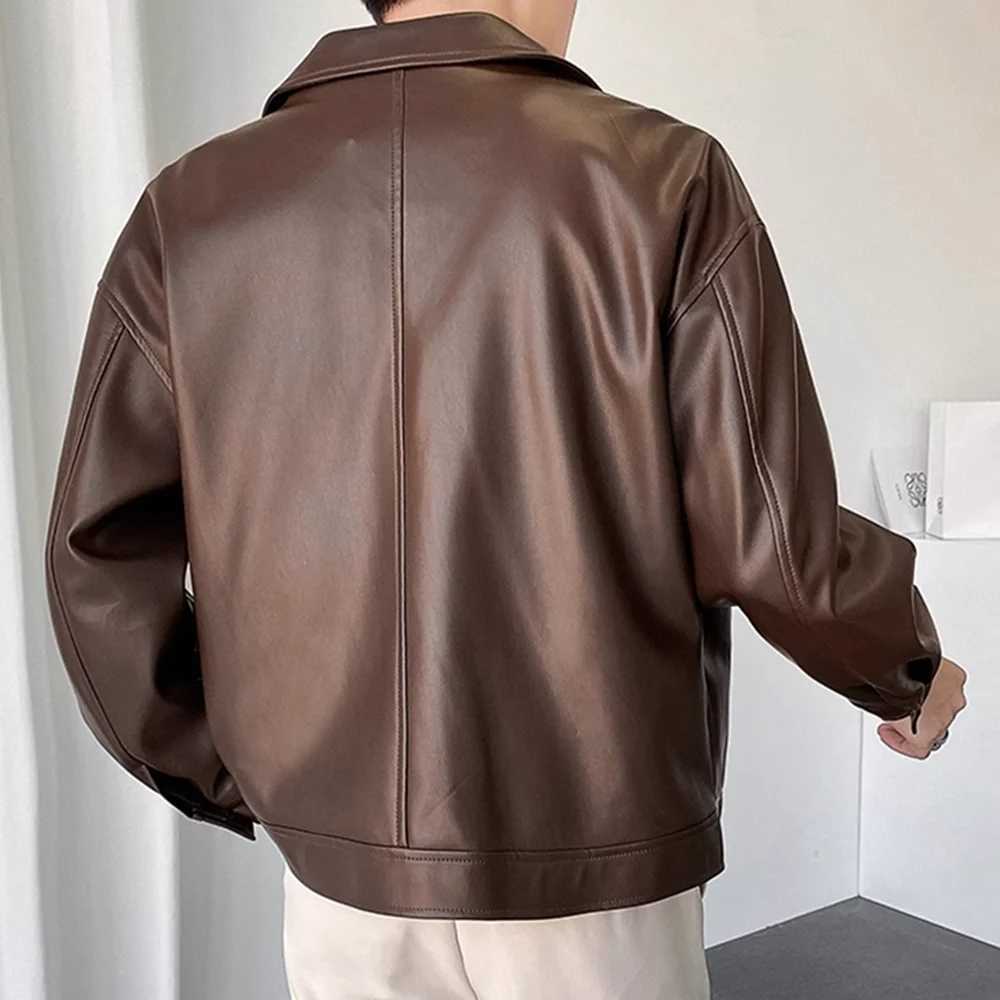 2023 Autumn Mens Retro Lapel Short Long Sleeve Elegant British Pu Textured Leather Casual Jacket Loose Leather Jacket For MenX240913