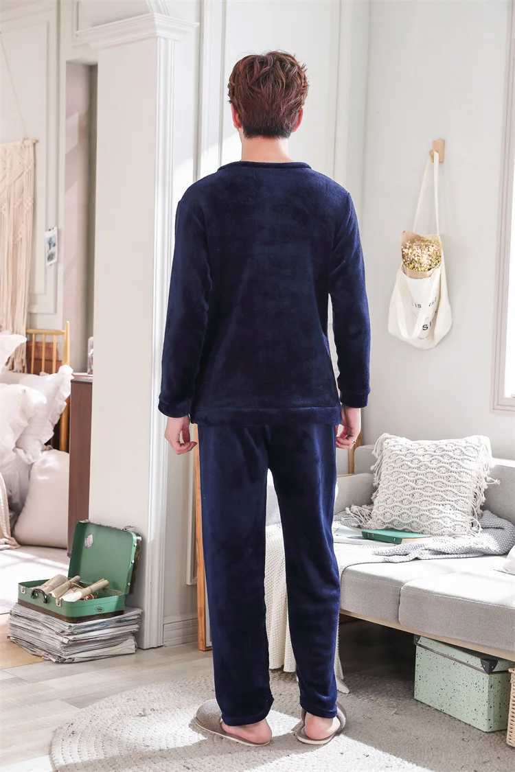 Two Piece Men Autumn and Winter Warm Flannel Pyjamas Sets Blue Long Sleeve Elastic Sleepwear Solid Soft Casual O-Neck homewear Y240913