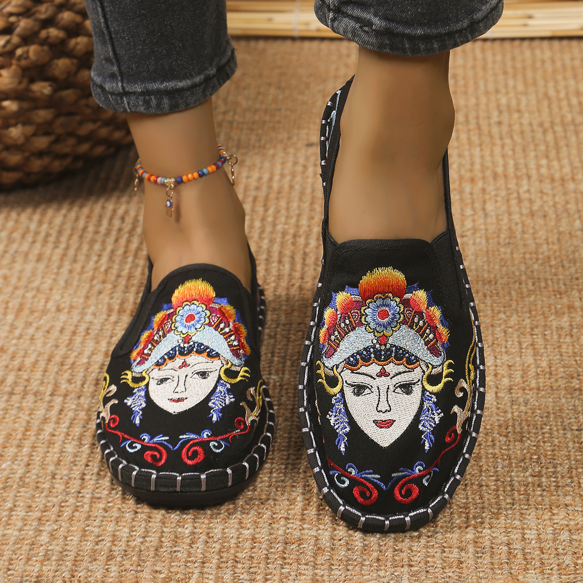 Cloth Shoes Old Beijing Embroidery Flower Social Guy Male Moccasin-Gommino Student Casual Shoes Fashion National Chinese Style