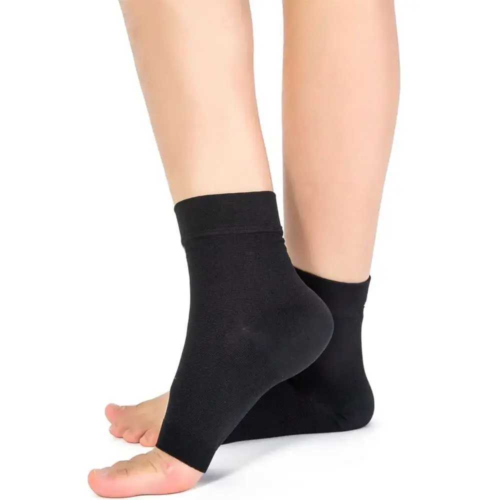 Ankle Protector Sports Safety Plantar Fasciitis Woman Foot Protection Neuropathy Compression Socks Ankel Support for Men Man Y240913