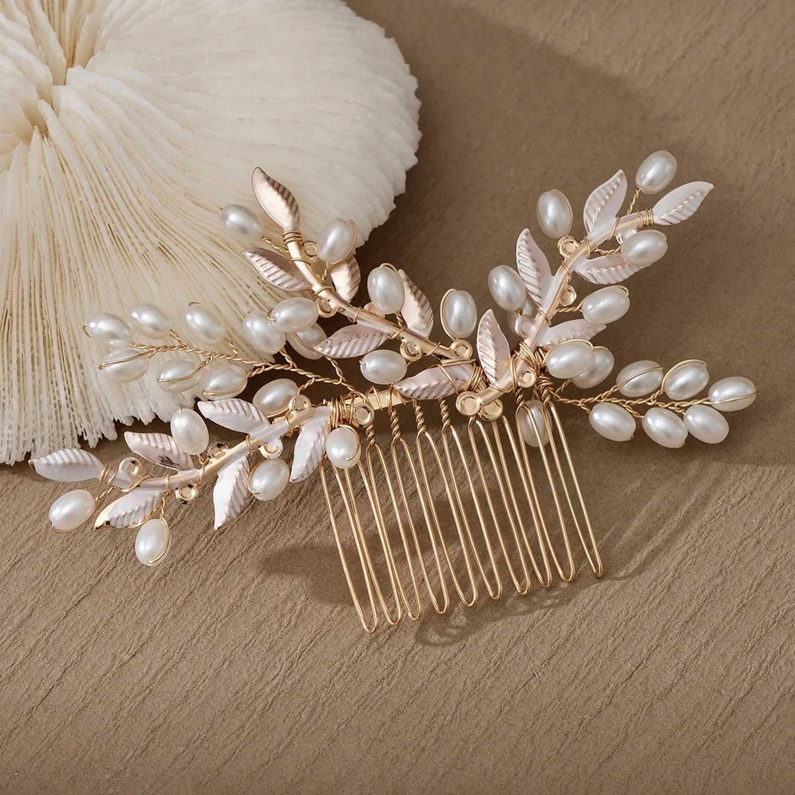 Elegant Wedding Hair Combs Bride Hair Jewelry Gold Color Alloy Leaves Hairpins Side Clips Flower Crown for Bridal Hair AccessoryX240913