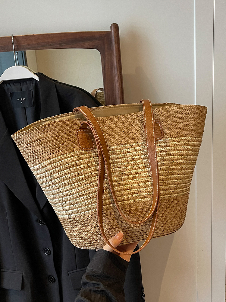 Bag Designer Beach For Women: Large Capacity Hot Striped Woven Handheld Vacation Tote Women: