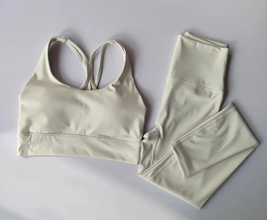 2pcs Women Seamless Yoga Set Sport Suit Gymwear Workout Clothes Gym Crop Top High Waist Legging Fitness Bra Set Sports Suits 240910