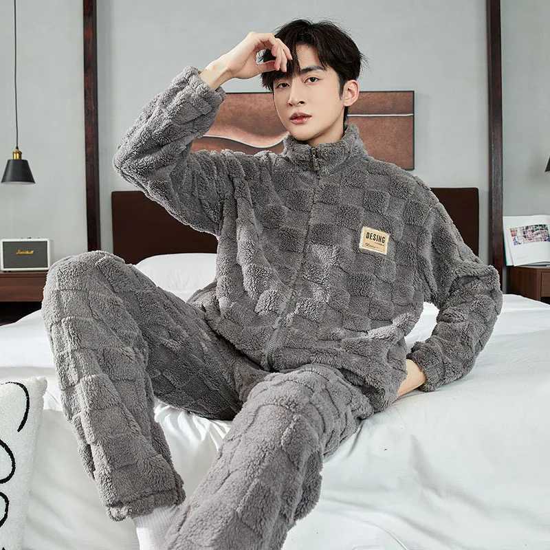 Autumn and Winter Long Plush Mens Pajamas Plaid Flannel Pyjama Pants 2 Piece Home Wear Man Velvet Thickened Sleepwear Zipper Pj Y240913