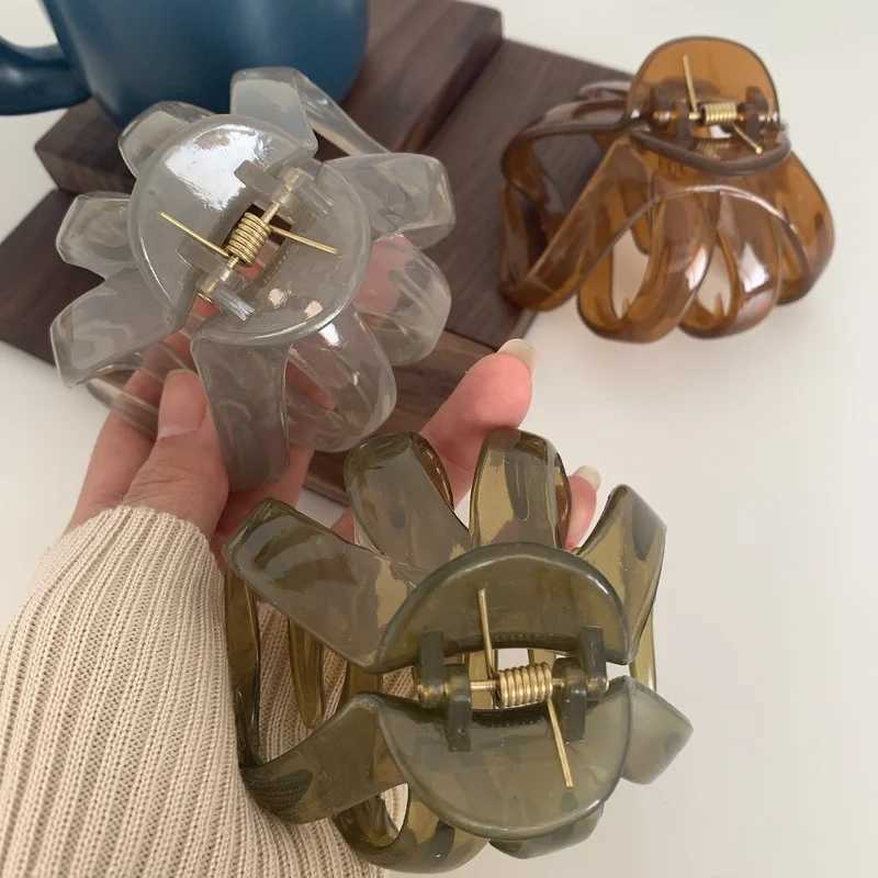 Fashion Hair Clips for Women Large Elegant Colorful Solid Color Claw Clip Girls Hairclip Hair Accessories Hair Claw 2022 NewX240912