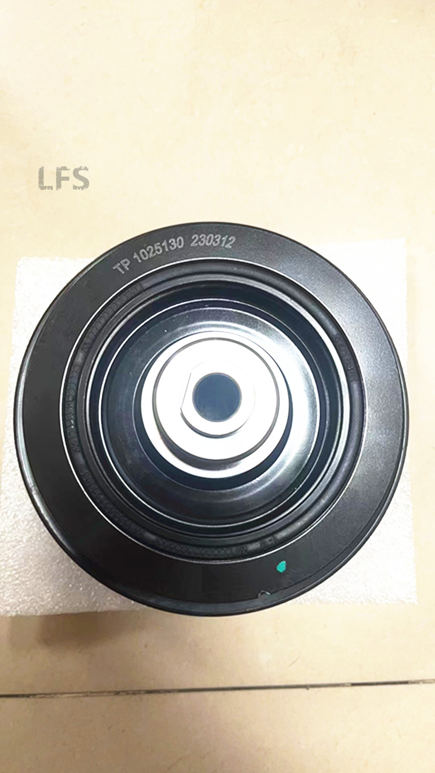 Automotive parts crankshaft pulley LIY OEM 24116111 24111712 24114406 24115093 For Chevrolet ORLANDO1.3T MONZA1.3T