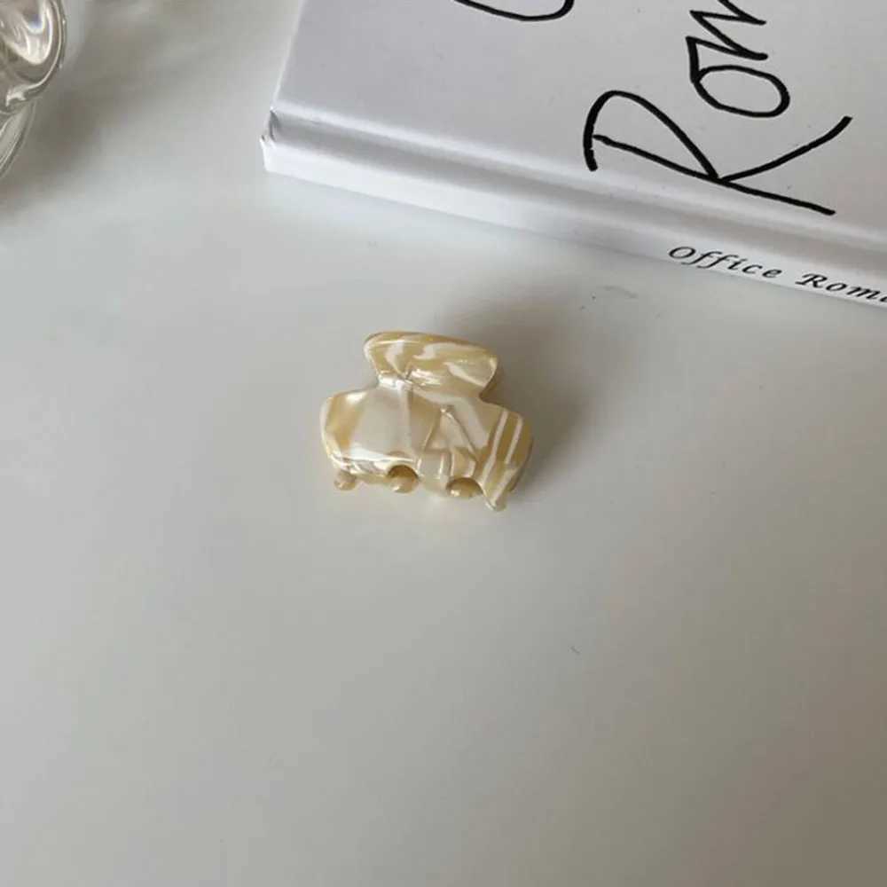 Sweet Mini Acetate Hair Clip for Women Girls Hair Claw Chic Barrettes Crab Hairpins Styling Claw Clips Fashion Hair AccessoriesX2409