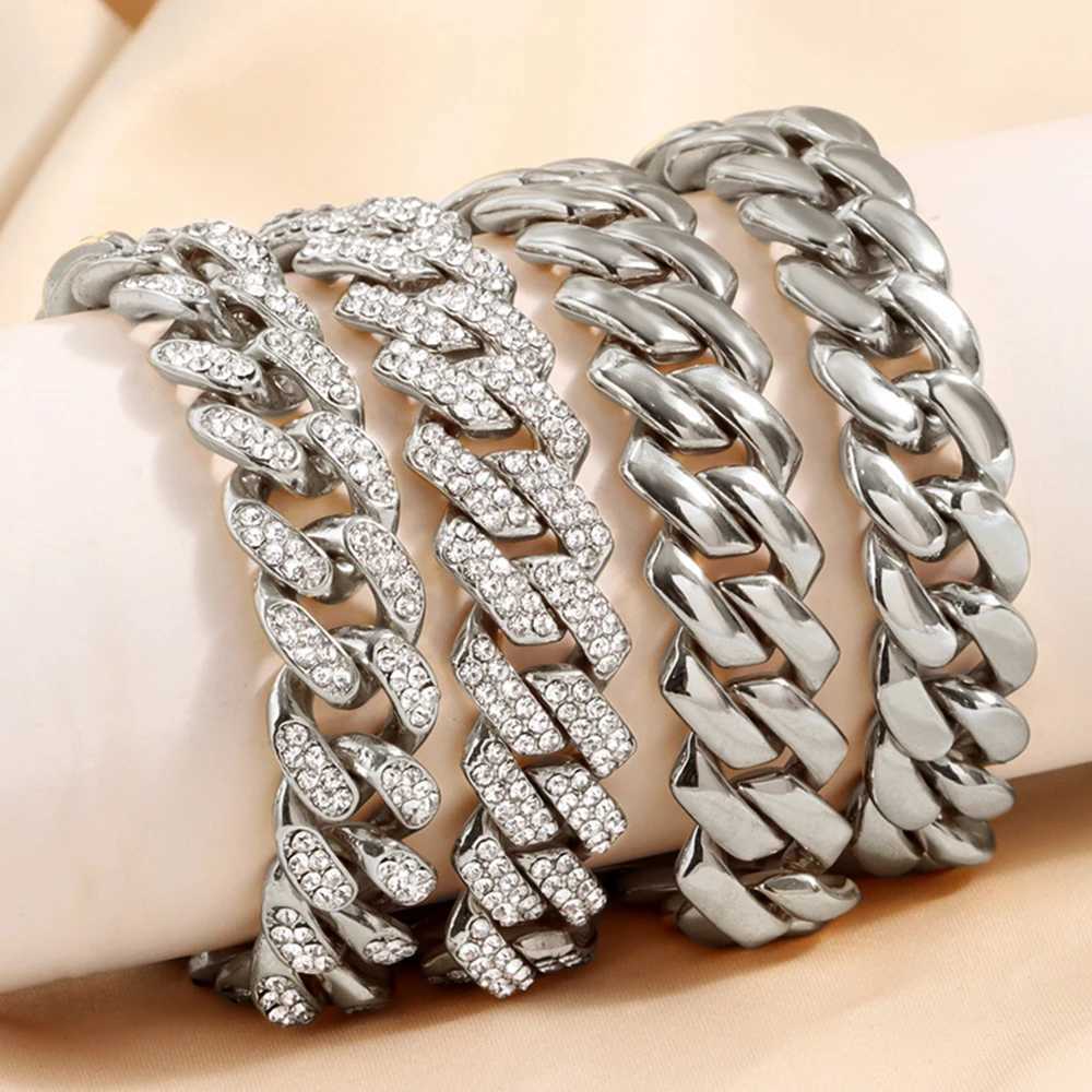 1Pcs Prong Miami Cuban Chain Bracelet Men Women Iced Out Rhinestone Paved Bracelets Hiphop Chain Jewelry Wholesale GiftX240913