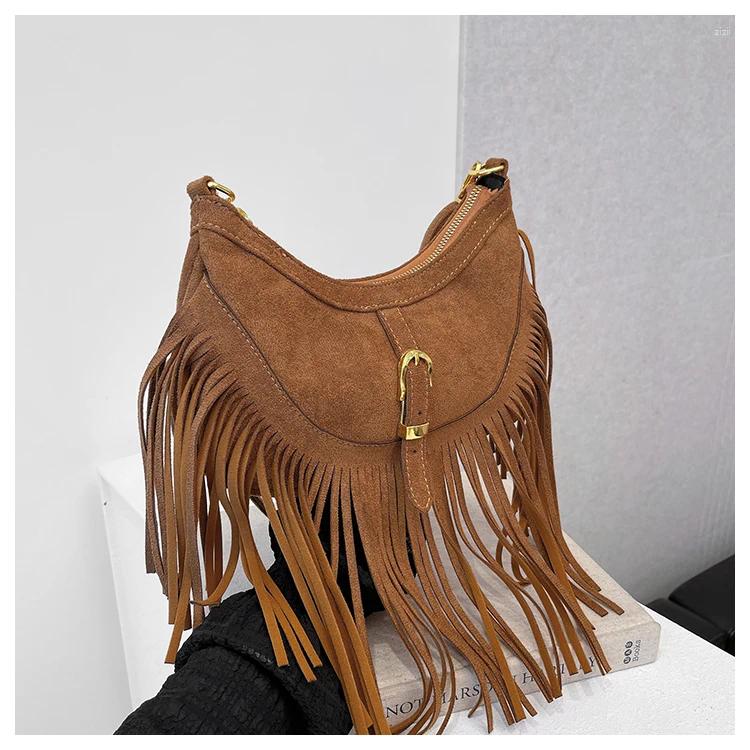 Totes Women Bag Casual Tassel Shoulder Veet Leather Vintage Crossbody Bags Ladys Retro Handbag Bohemian Style Hobos bcc6