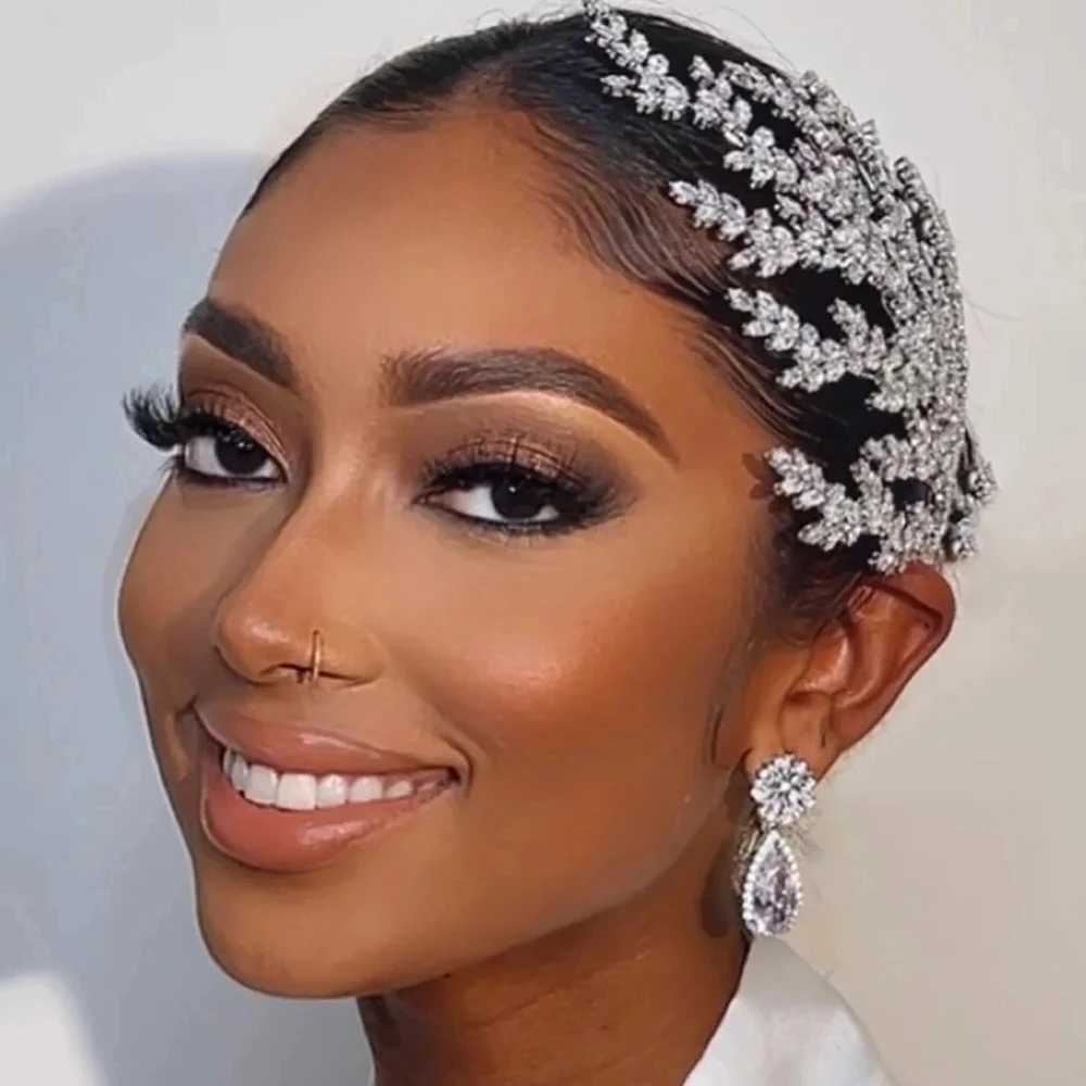 Fashion Zircon Leaf Hair Comb Wedding Accessories for Women Charms Prom Princess Bridal Headpieces Crystal Headband JewelryX240913